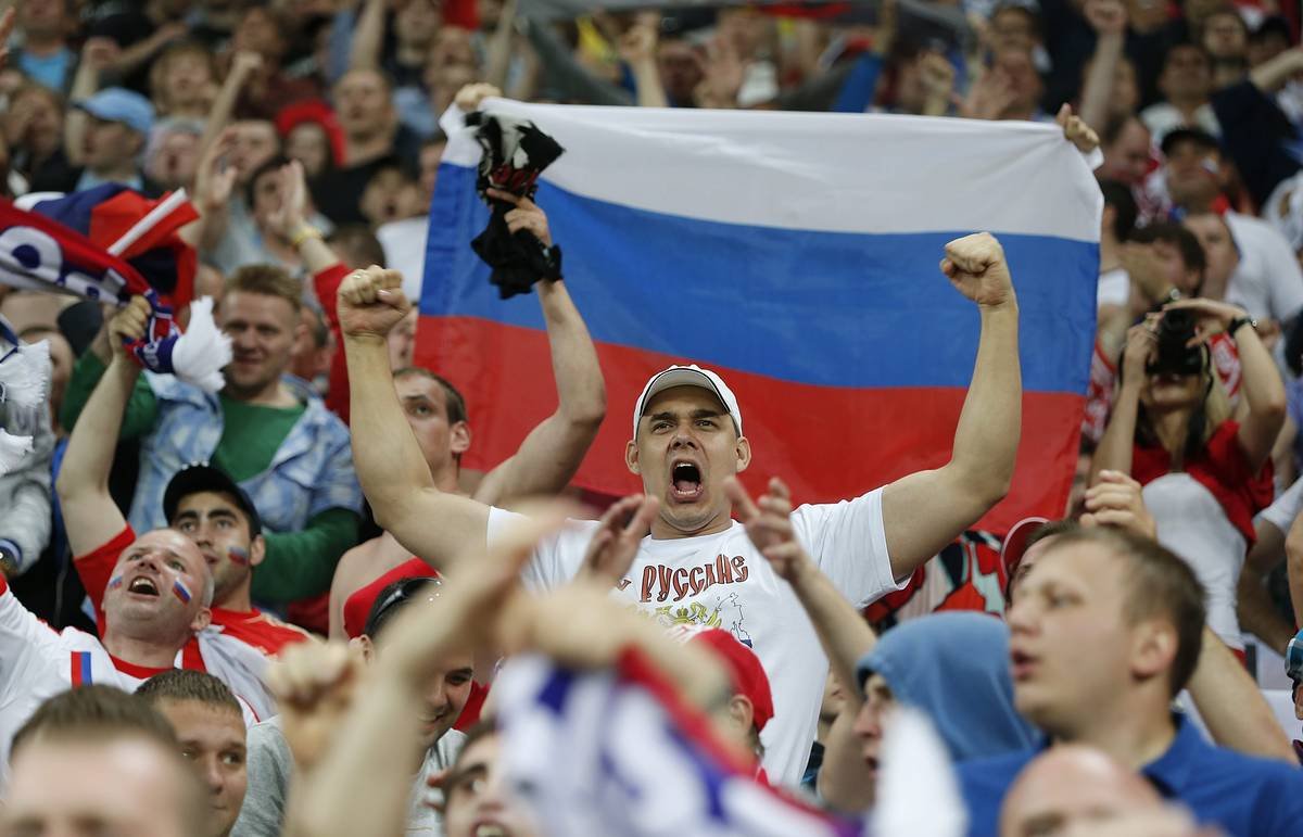 Российские футбольные фанаты не попадут на Евро-2020